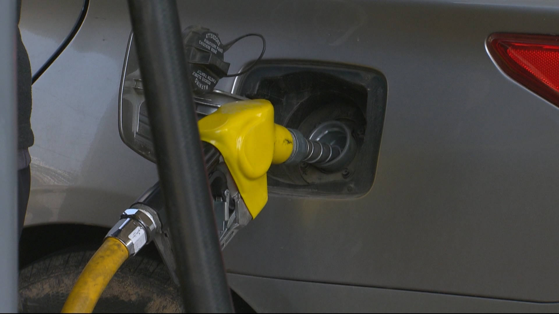 Recent Decrease in Gasoline and Diesel Prices at Domestic Gas Stations